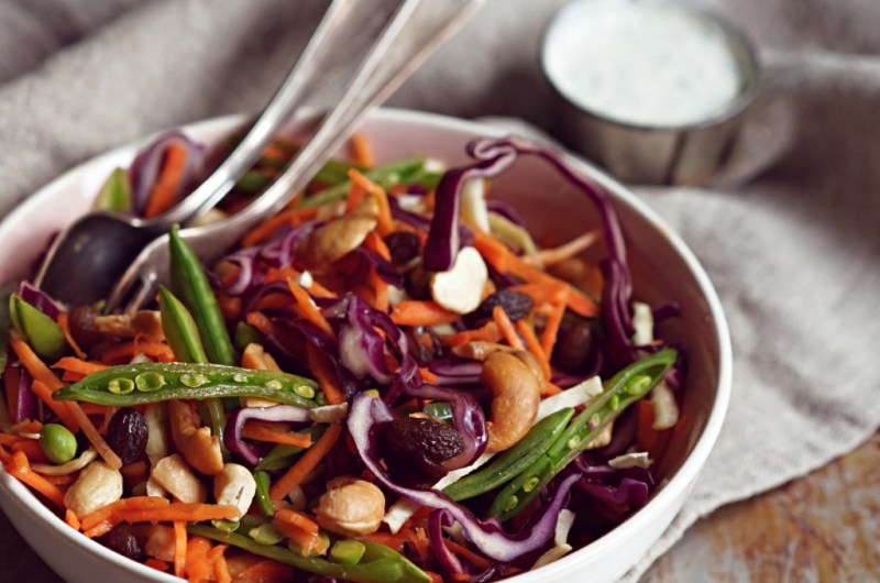 råkostsalat med dressing